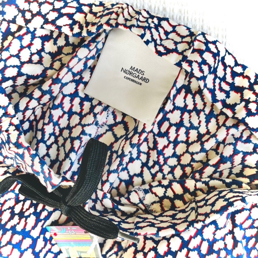 SOLD✨Mads Nørgaard | M/L | Silk Pixel Popo Black Red Blue Drawstring Shorts NWOT - Picture 1 of 13